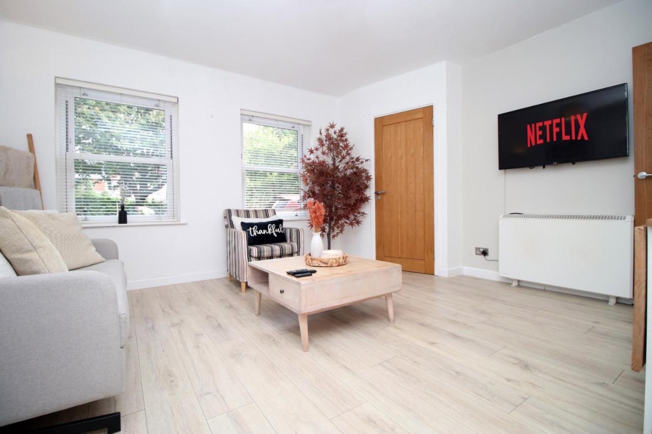 Apartment, By O & G, Incredible Location, Sleeps 4!